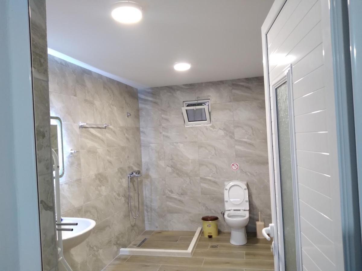Condo Rooms Sarande Exterior photo